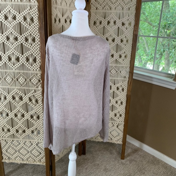 Urban Outfitters Urban Renewal gray sweater lightweight Medium NWT - Picture 3 of 11